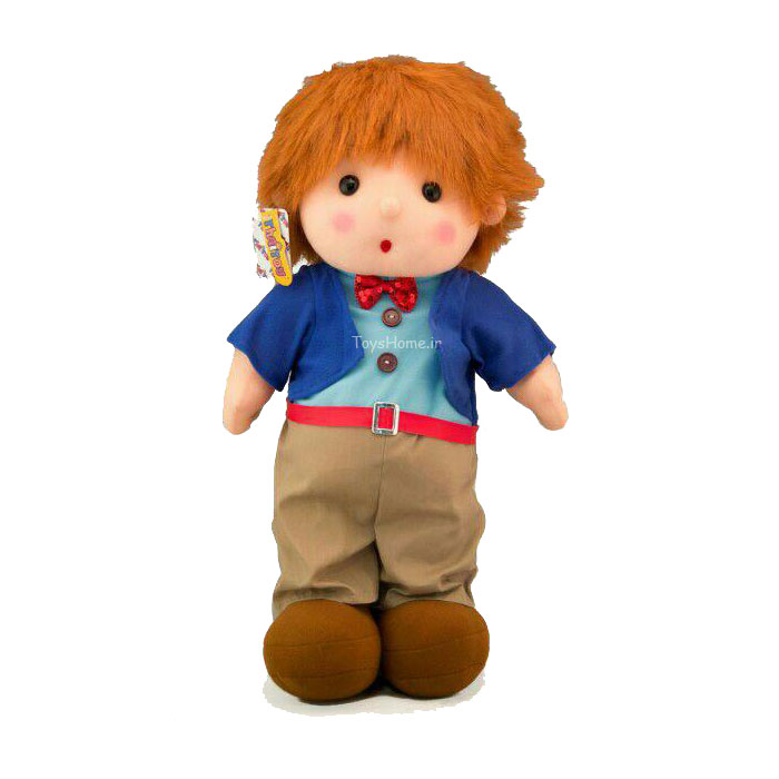 عروسک پسر ایستاده