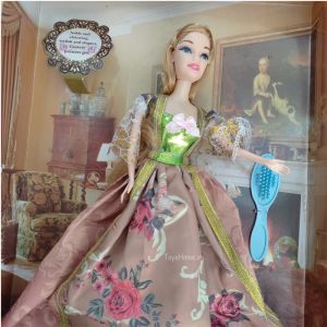 عروسک باربی دامن پفی