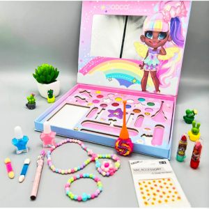 اسباب بازی میکاپ دخترانه